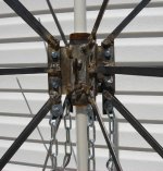 MiniRose2011_Welded branches close.JPG MiniRose2011_Welded branches close.JPG