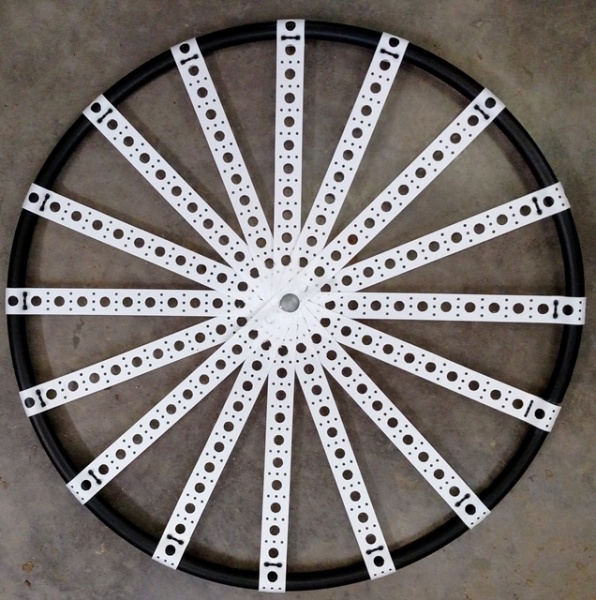File:Spinner1 - 640.jpg